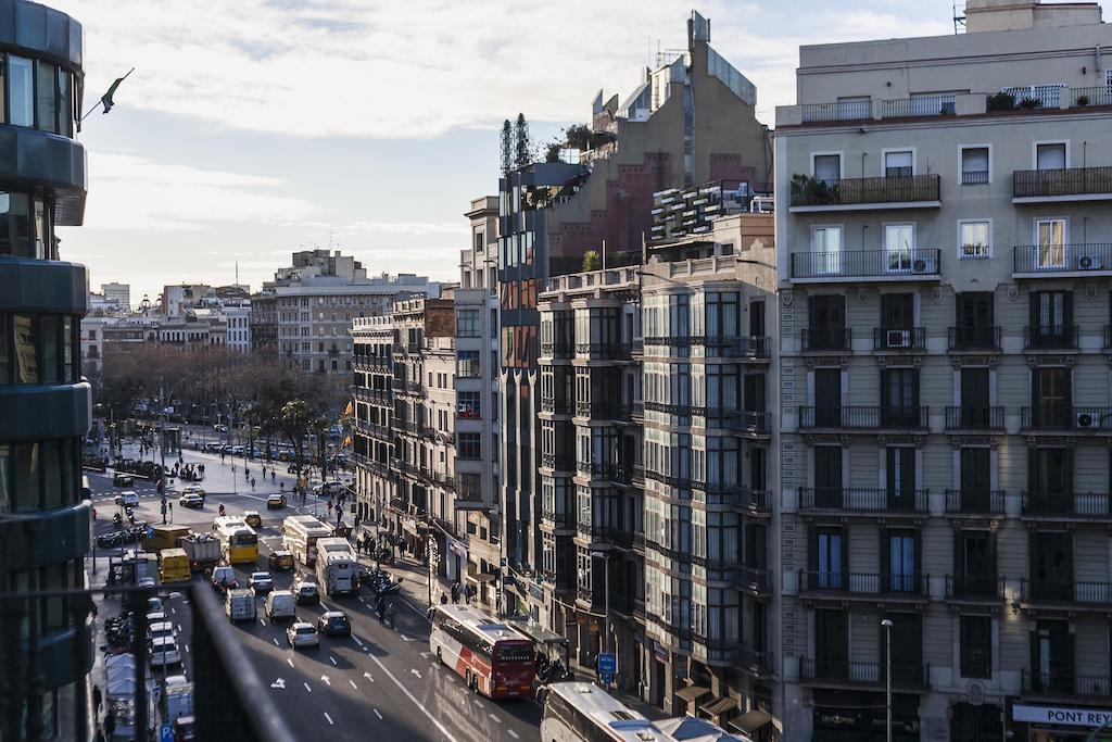 Be Barcelona Plaza Catalunya Apartment Exterior photo